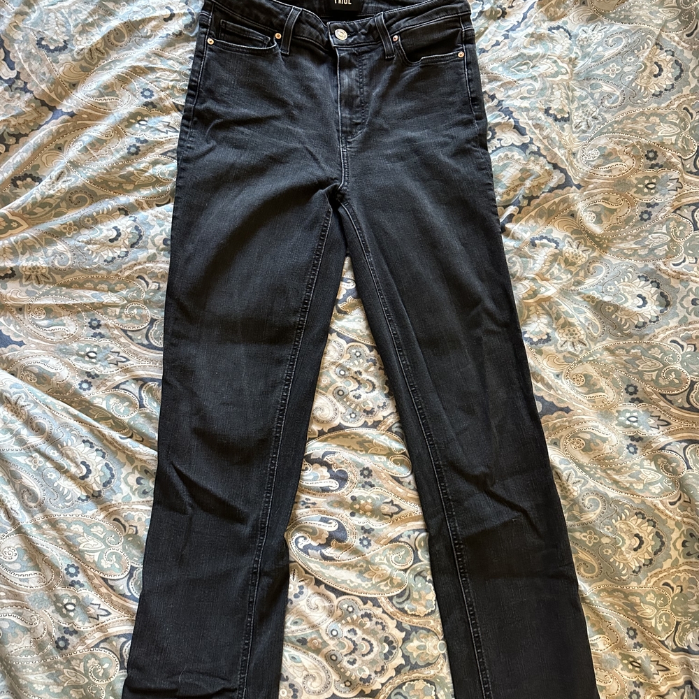 Dark Indigo Straight Leg Jeans Classic Style